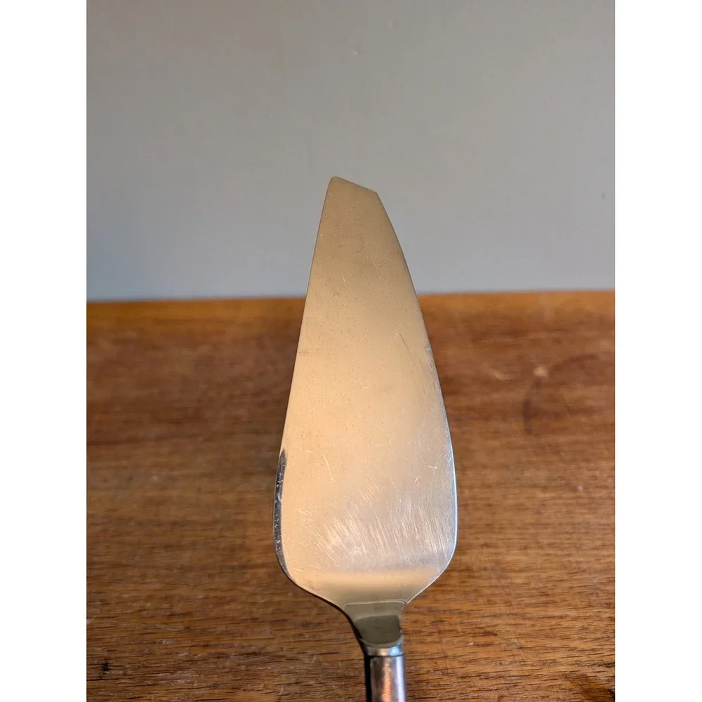 Vintage Ornate Scroll Handle Pie Cake Server Stainless Steel Blade 10 Inch